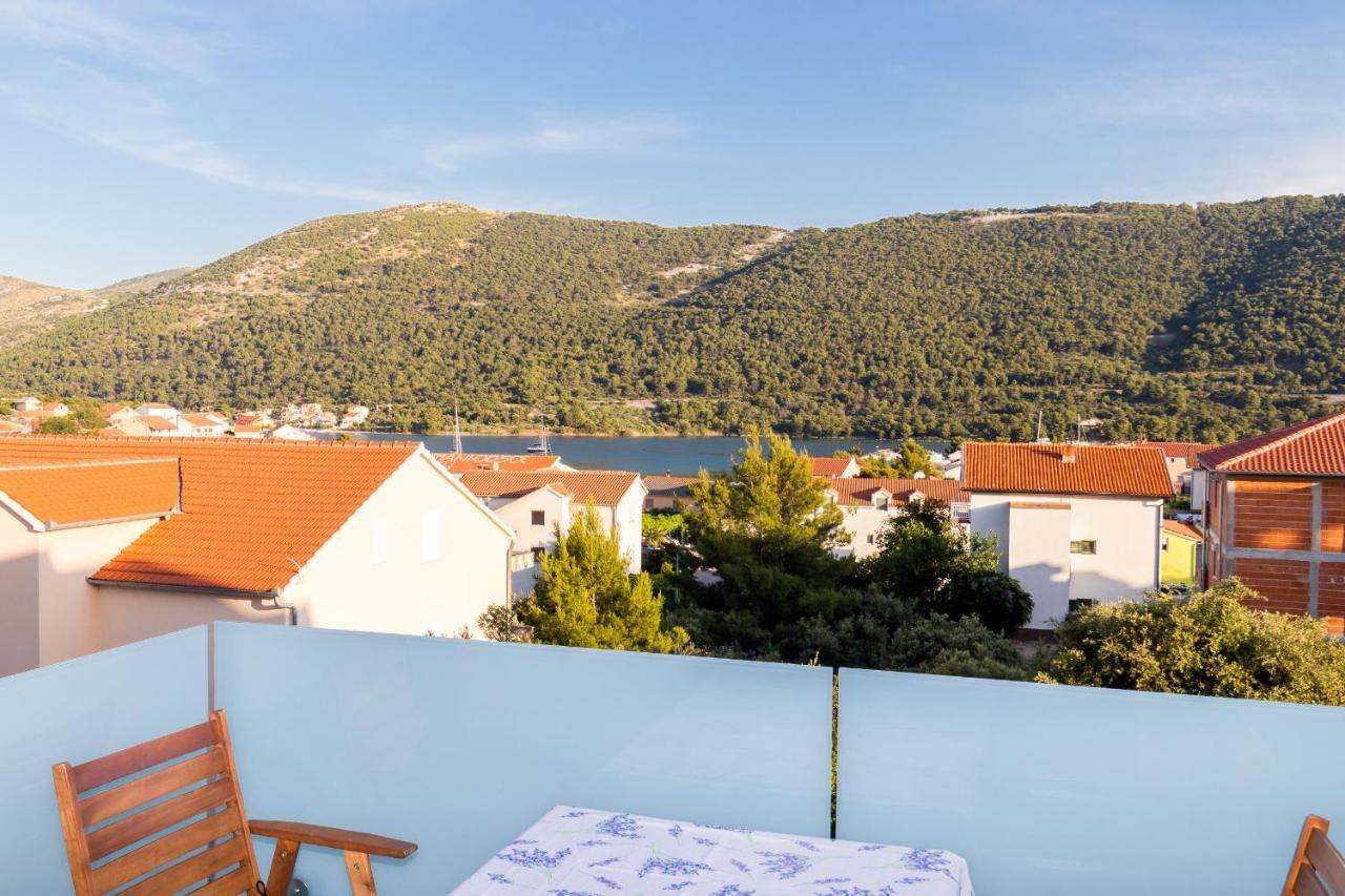 Apartments And Rooms With Parking Space Grebastica, Sibenik - 17831 Exterior foto