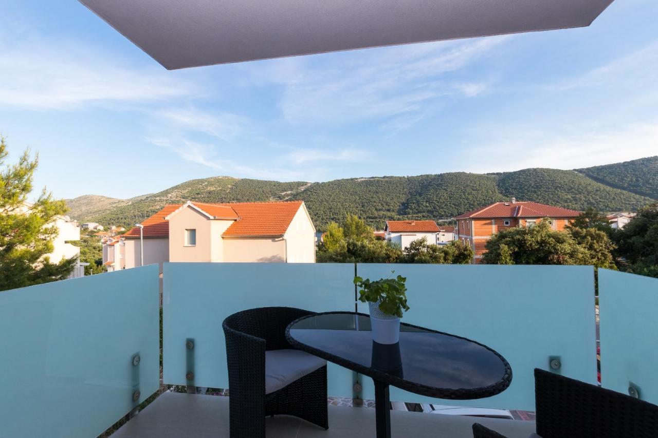 Apartments And Rooms With Parking Space Grebastica, Sibenik - 17831 Exterior foto