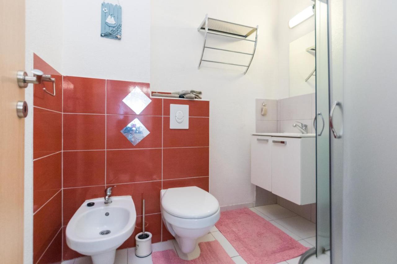 Apartments And Rooms With Parking Space Grebastica, Sibenik - 17831 Exterior foto